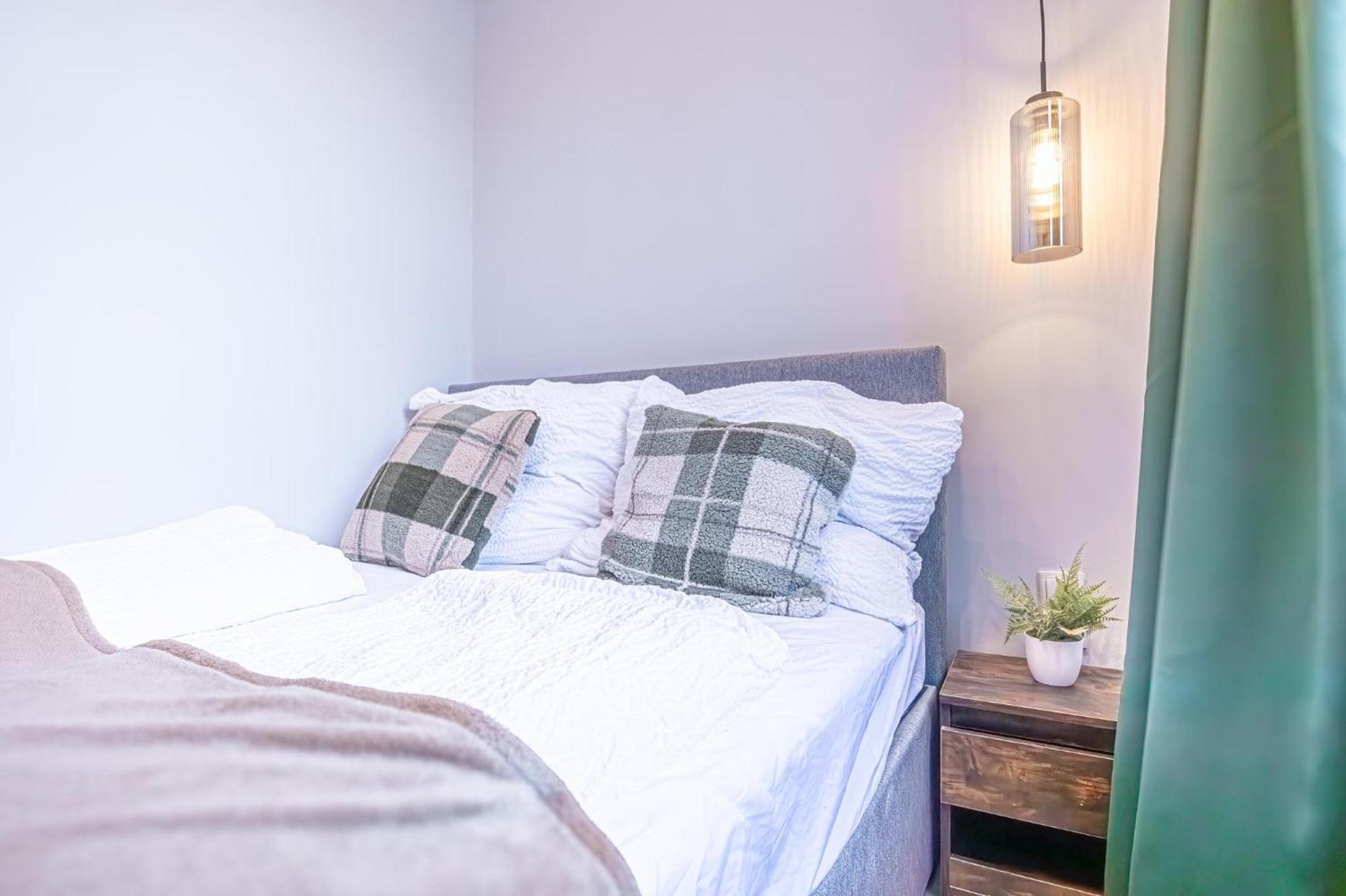 Comfortable And Compact In Meidling Appartement